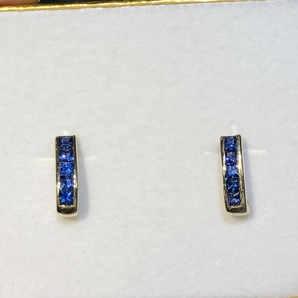 Princess Cut Sapphire Gold Earrings - Picture 6 of 6